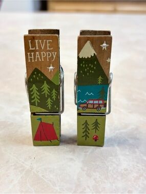 Live Happy Camping Decorative Wooden Clothes Pin Fridge Magnets - Green and Red